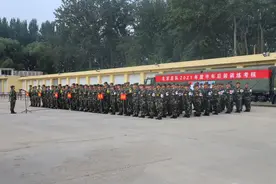 武警北京总队组织汽车驾驶专业技能考核图片