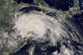 提醒！台风“烟花”携雷雨来了，广西部分列车停运！39°C高温来袭……图片