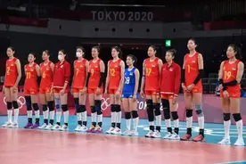 中国女排0:3落败，被对手吃得透透的图片