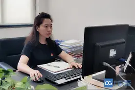 “两优一先”先进事迹｜东莞市工信局经济运行科副科长夏洁：以“工匠精神”磨砺党员初心图片