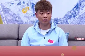 可盐可甜！赛场帅气潇洒孙一文，私下竟超温柔视频封面