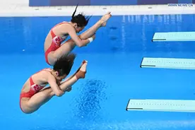 一课译词：遥遥领先图片