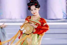 太美了！这场“汉服秀”上非遗工艺、“唐宫夜宴”同款都来了图片