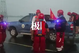 自费购买2000余元物资，阳新两农民赴河南灾区做志愿者图片