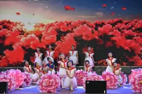 静夜有声 | 妈妈教我一支歌图片