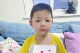 当志愿者错过了儿子生日 回家看到暖心纸条“妈妈加油”图片