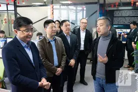 “小遛”掌门人朱波：退役不退志 助跑共享经济“最后一公里”图片