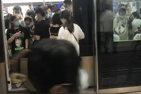 今天早高峰南京地铁10号线一列车突发故障致部分列车延误图片
