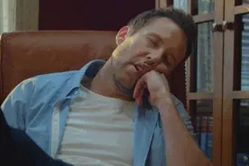 打鼾响=睡得香？这个误区千万牢记！教你一招止鼾，今晚睡个好觉图片