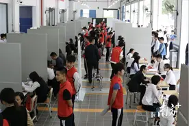 深圳鹏城技师学院面向全国招生，毕业就有高薪工作图片