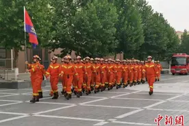 山西消防完成河南汝阳抗洪抢险任务 正在挺进鹤壁图片