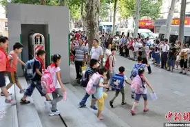 遏制教师校外培训兼职！教育部出手了图片