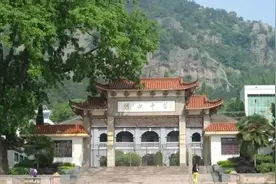 浮山中学的红色密码图片