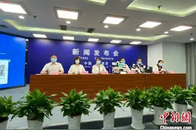 南京市鼓楼区一位出租车司机确诊 同住小区343人集中隔离图片