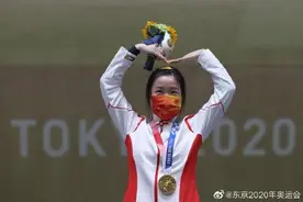 白敬亭：“是我高攀了！”奥运小将追星夺金两不误，和偶像一起走花路图片