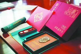 安徽高校的录取通知书“长”啥样？图片