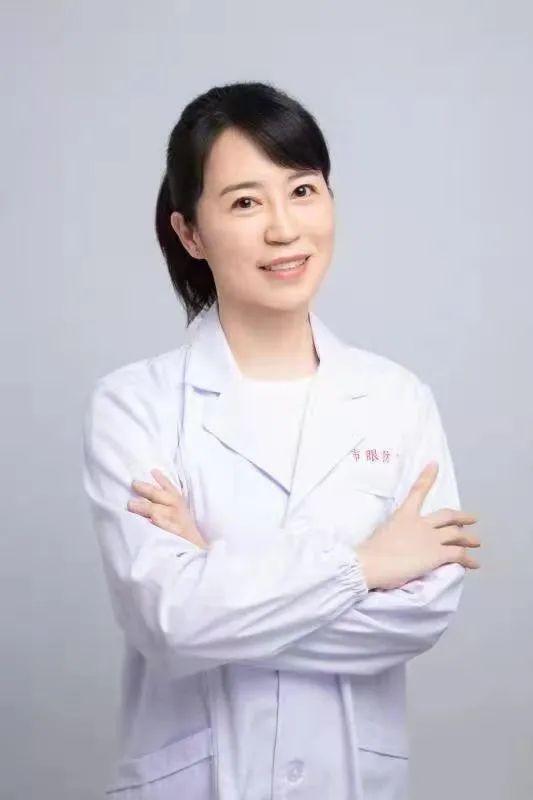 许琰上海市眼病防治中心医护科教办公室副主任,副主任医师王菁菁上海