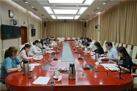 巾帼科技助农 让论文写在大地上——全国妇联和农业农村部联合召开农业女科技工作者座谈会图片