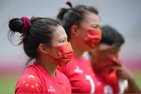 中国橄榄球上演奥运首秀，不畏强敌打出精气神图片