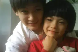 杨舒予靠球技+颜值圈粉无数，她姐在五人女篮也是厉害人物，姐妹花奥运顶峰相见图片