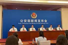 四川警方破获一起产销伪劣牛肉干案：抓获74人，扣押伪劣牛肉干3.4万公斤图片