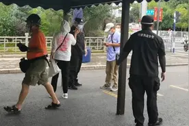 南京玄武湖景区：今起限时恢复开园，室内展馆暂时闭馆视频封面