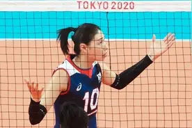 “这也叫碰到了？”女排赛场，日本裁判的判罚惹怒韩国队图片