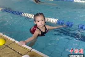 保定籍“泳花”李冰洁奥运夺冠 母亲笑称“跟做梦一样”图片