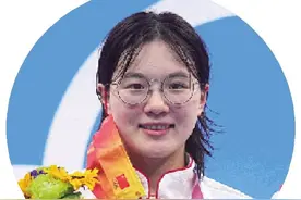 汤慕涵获深圳首金 教练：“最好的成年礼物”图片