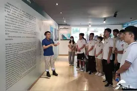 山东科技大学梦耀中华宣讲团到烟台参观学习图片