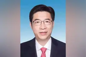 邓群策任湖南省政府秘书长图片