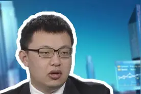 疑遭主力抛售，白酒三季报前难翻身？丨一大板块视频封面
