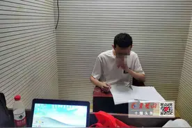 十堰12岁少年买游戏账号，一周内偷刷妈妈银行卡5万元图片