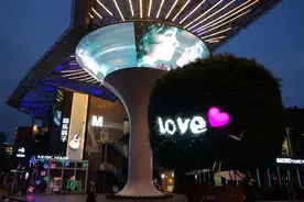 成都首个夜光奥运“酒吧”市集即将开市 2021中国（成都）酒吧TOP50评选启动图片