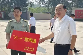 田卫东走访慰问德州军分区、武警官兵消防指战员和优抚对象｜弘扬双拥光荣传统 增进军政军民团结图片