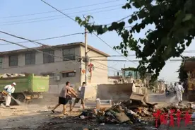 直击河南洪灾一线：洪水过境农村后图片