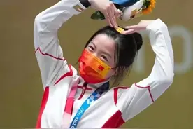 这是什么“神仙解说”！网友感叹：中国语言的浪漫图片
