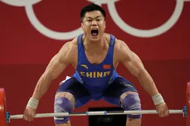 第21金，吕小军！这位满身肌肉的举重天王，为何被称为“绝世美人”图片