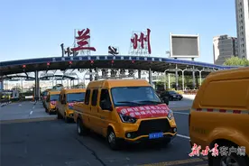圆满完成任务！甘肃电力援豫保电抢修队归来图片