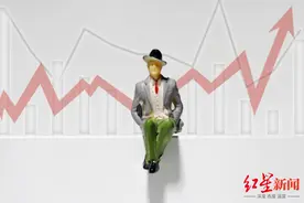 建筑玻璃价格暴涨90%！多厂家库存仅8天，下游企业：或传导至消费端图片