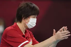 现场｜郎平采访全纪实：出局我负主要责任，女排不会走入低谷图片