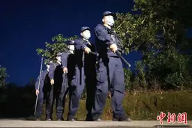 云南清水河边检站：一群当过兵的移民管理警察图片