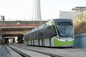 “绿海豚”来了！长水机场旅客捷运系统正式开通运营图片