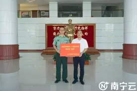 南宁：“八一”致敬子弟兵 拥军优属暖人心图片