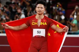 东京奥运会｜苏炳添：9秒83自己也不敢相信 两枪都破10秒是飞跃图片