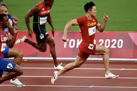 苏炳添9秒83是怎么跑出来的？答案就在外教兰迪·亨廷顿的朋友圈图片