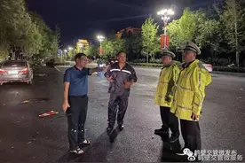 正能量丨暴风骤雨显担当，鹤壁交警全警动员保障人民群众生命财产安全图片