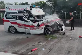 柳州一120救护车高速路上发生车祸，随车医生身亡…图片