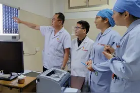 只需10分钟，就能微创治疗肩周炎！区方塔中医医院新开无痛下手法松解术图片