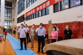 深圳市文化广电旅游体育局：提供最优训练条件，培养更多全国和世界冠军图片